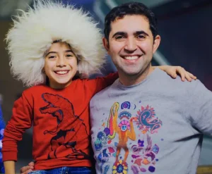 Cırtdan şoudan Cırtdan ilə aparıcının şəkli