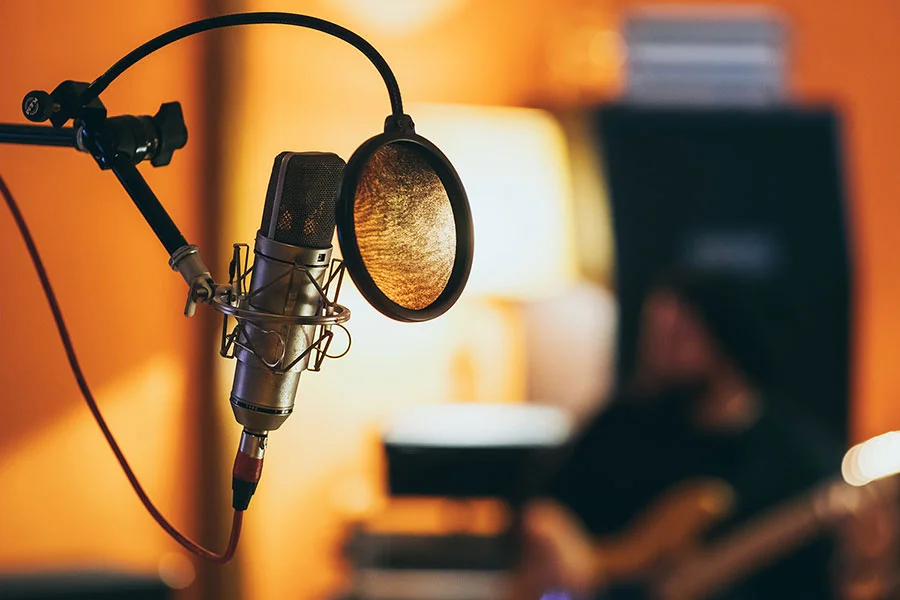 voice over nədir mikrofon və recording prosesi